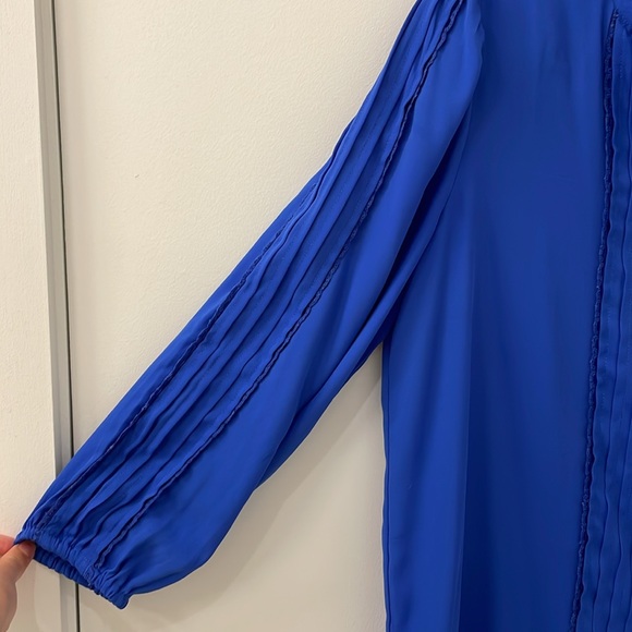 Ann Taylor blue long sleeve blouse - Picture 3 of 7